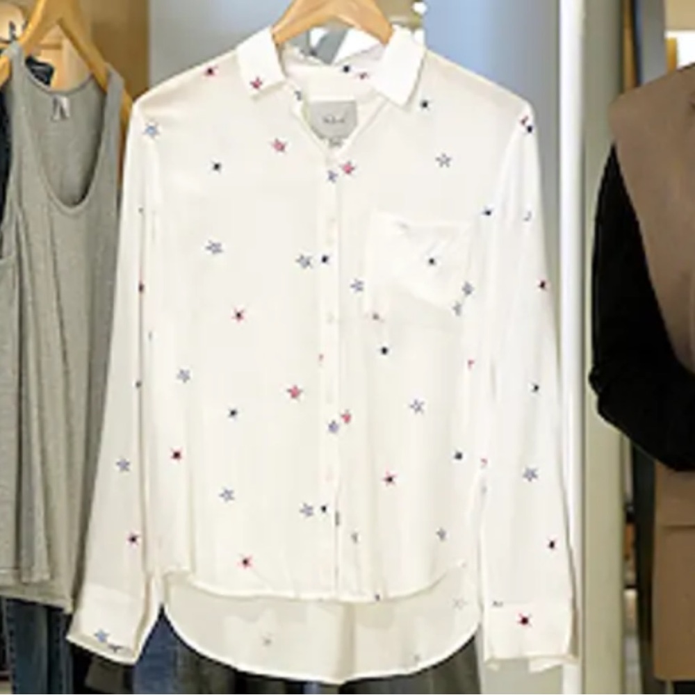 Rails Rocsi Star Print Breezy Casual Chic Button-Up Blouse
